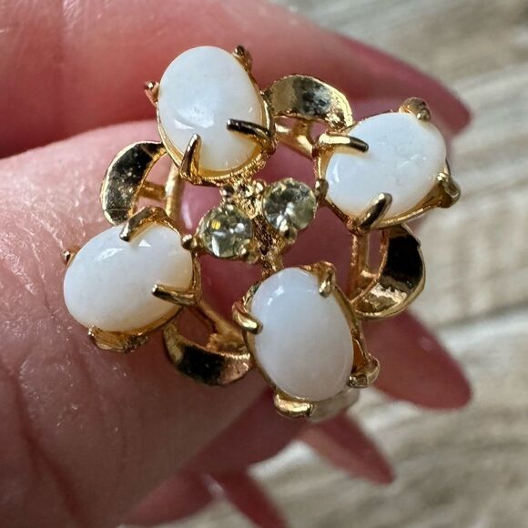 Vintage Gold Plated Opal Ring - Picture 9 of 11